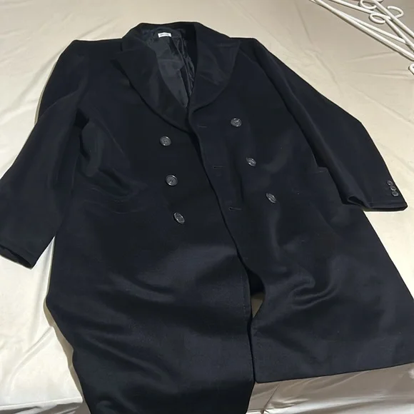 Selling - Picture 3 of 6